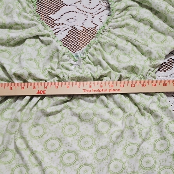 Laura Ashley White and Green Patterned Blouse - Picture 6 of 8